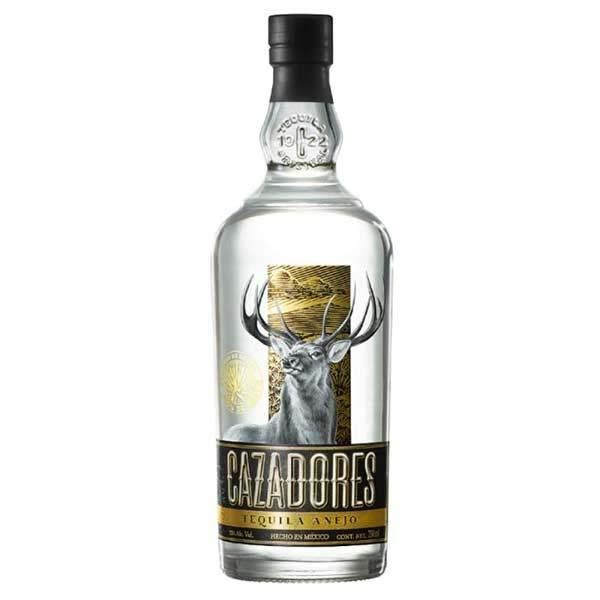 TEQ. CAZADORES AÑEJO CRISTALINO 750ml - La Dueña